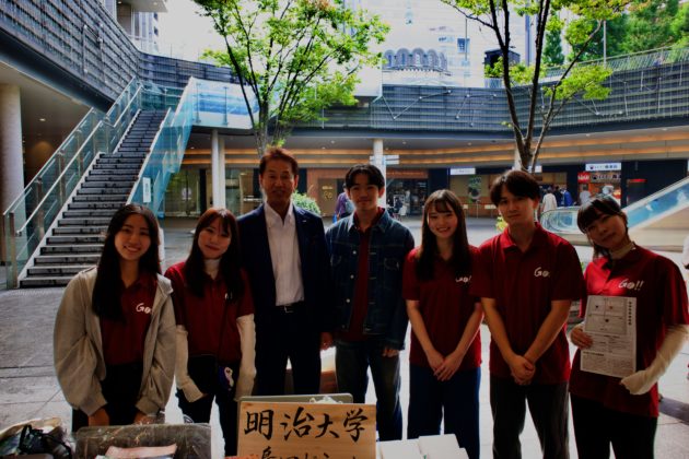 ブースをご訪問いただいた川島良彰社長とともに